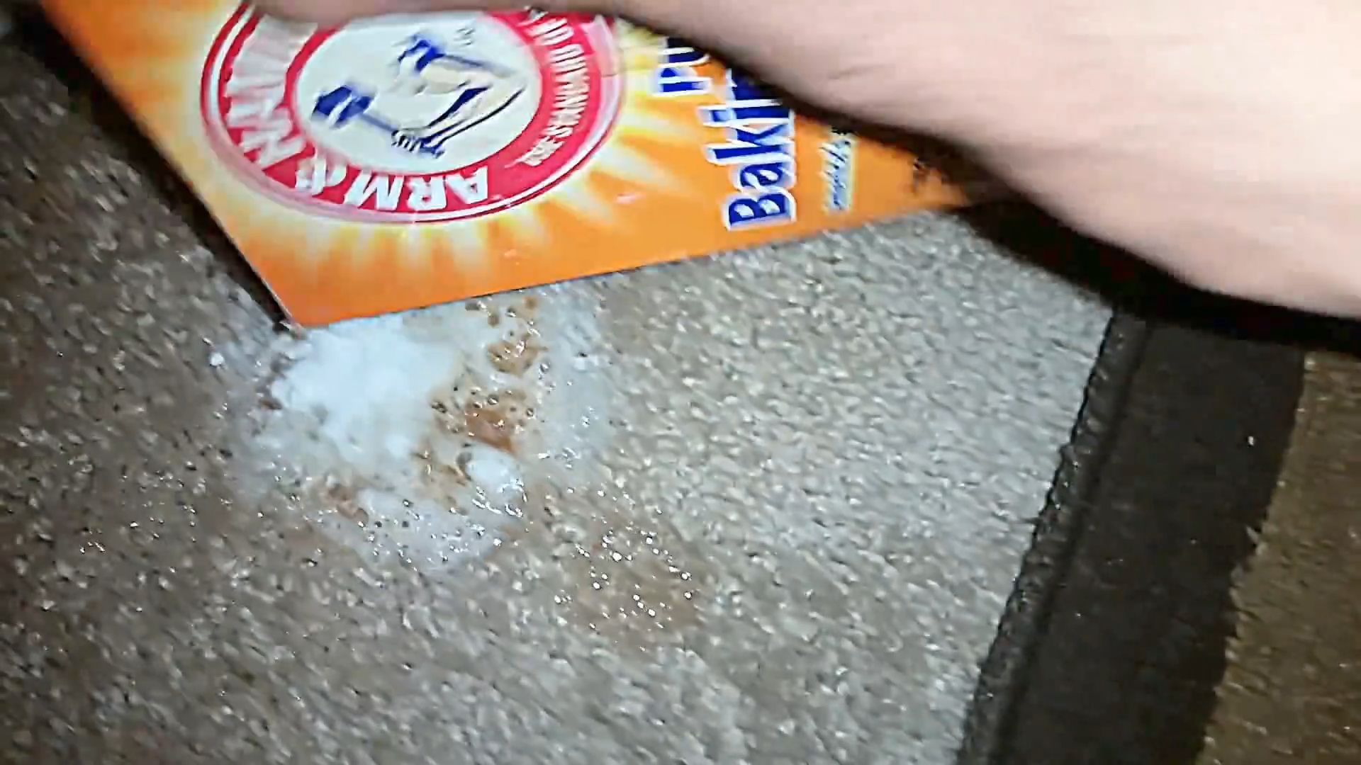 Baking Soda Oven Cleaning