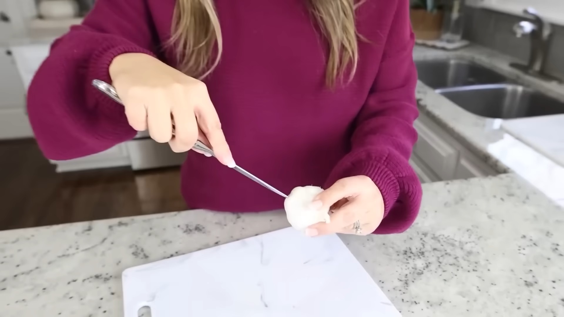 Kitchen Garlic Cooking Hacks