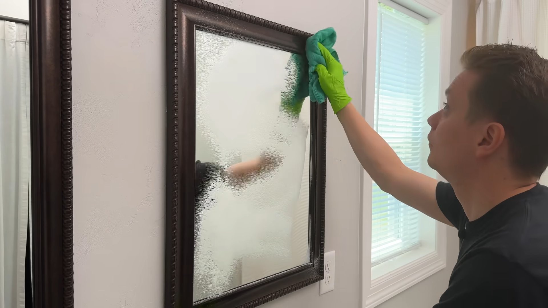 Bathroom freshness hack